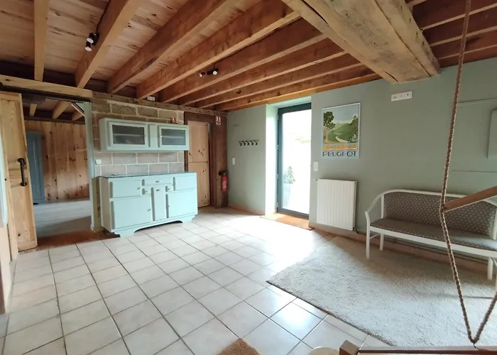 Les Prés Grand * Montigne-le-Brillant