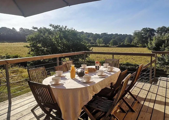 Les Prés Grand Maison d'hôtes Montigne-le-Brillant