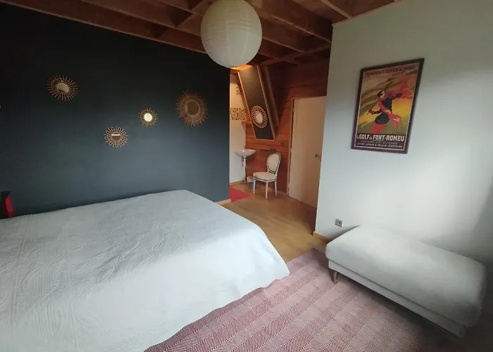 Les Prés Grand Maison d'hôtes Montigne-le-Brillant